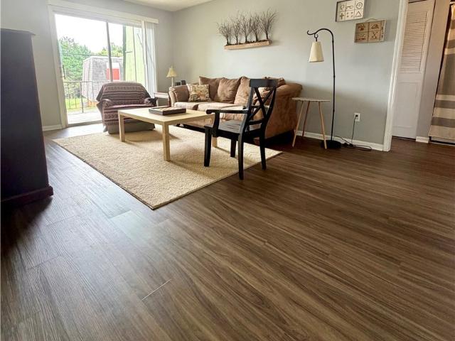 182 Viking Court