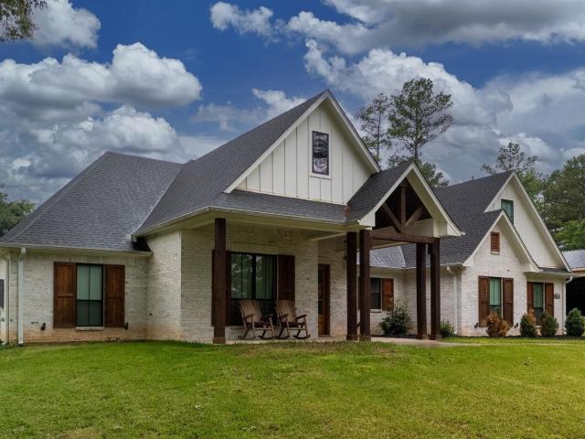 18348 N Lakeview Dr, Troup, TX 75789 | MLS #26005