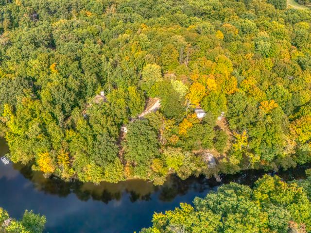 18355 N Miller Lake Lane