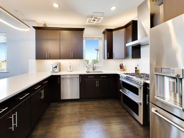 1835 n milwaukee avenue # 401