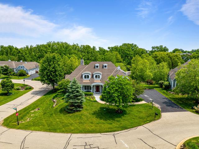 1835 Hickory Hill, Unit 3401, Geneva, WI 53147 | MLS #1947