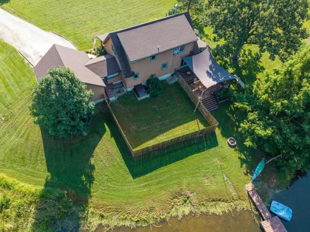 18363 whispering oaks dr