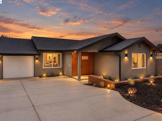 18367 Apricot Way