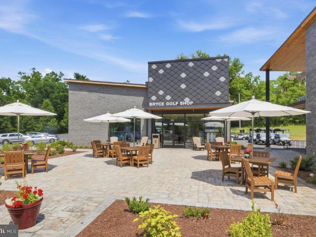 1836 Fairway Drive # 213