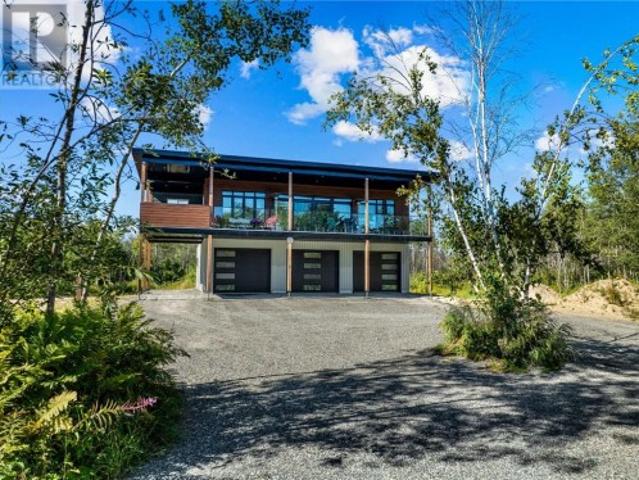 1836 Yorkshire Drive, Val Caron, ON, P3N 1R9 house for sale | Listing ID 2130 | Royal LePage