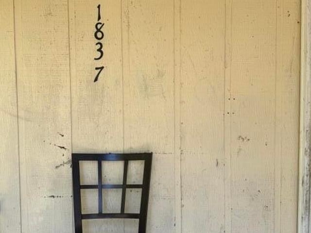 1837 Dana Lane