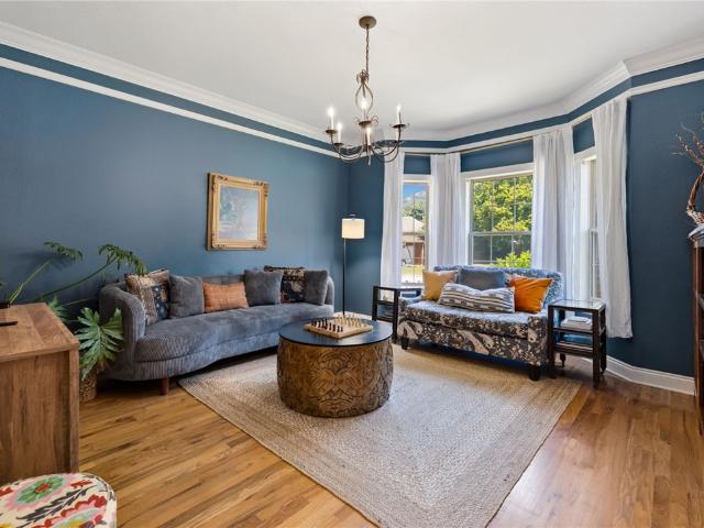 1837 Trillium Lane