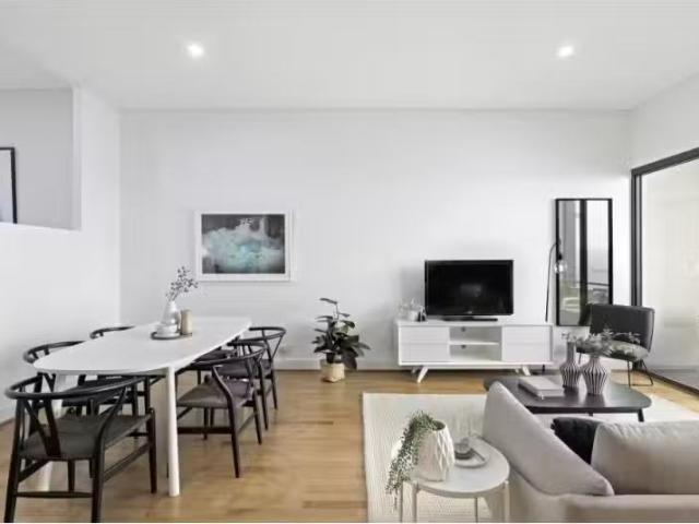 18/37 43 Bay Street, GLEBE Apartment for rent Listed by Zeyna.