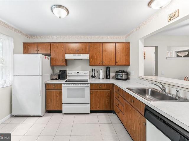 1838 Rosewood Court # 91