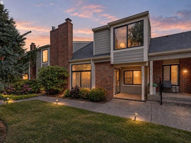 1839 Boca Ratan Dr, Lake Oswego, OR 97034