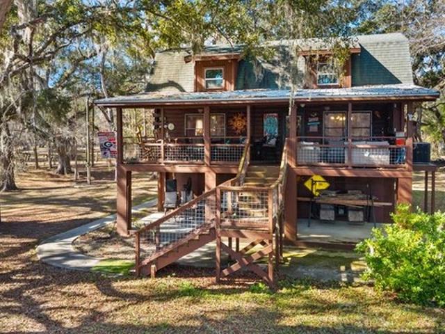 1839 SE Highway 317, Old Town, FL 32680