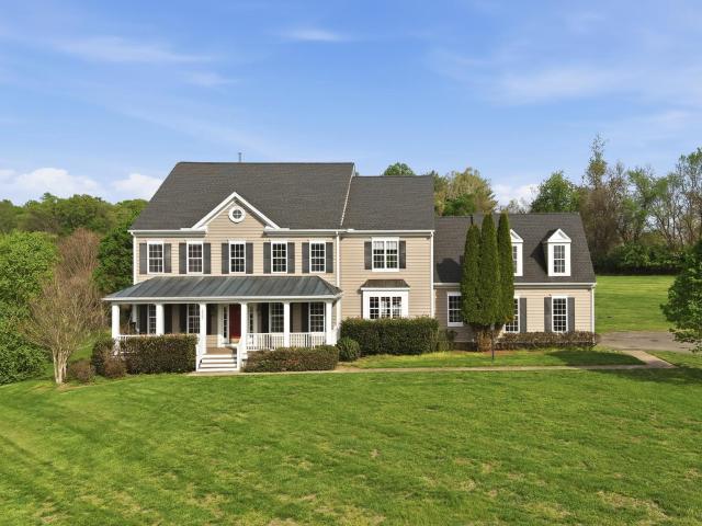 18302 Poplar Stand Pl, Purcellville, VA 20132 | MLS #VALO2115