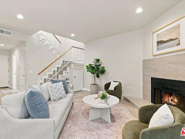 1830 Colby Avenue #4