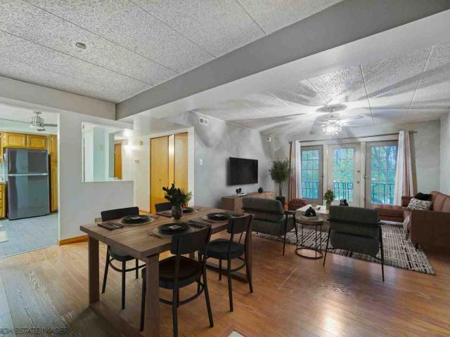 18315 Burnham Ave, Unit 204, Lansing, IL 60438 | MLS #12583