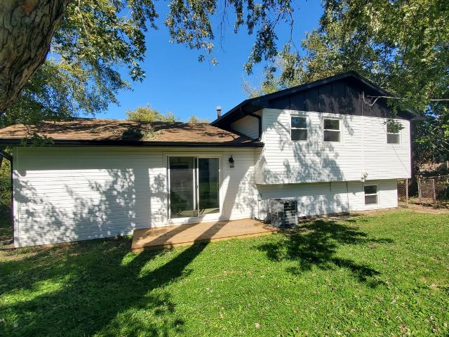 1832 Place
