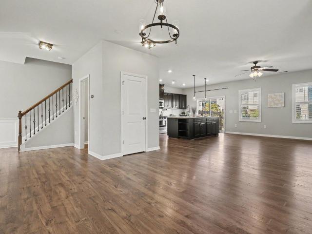 1833 Birdhouse Lane