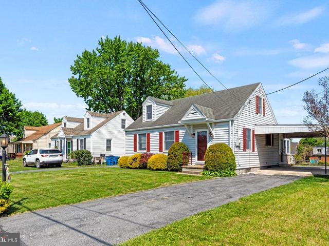1833 Spring Road