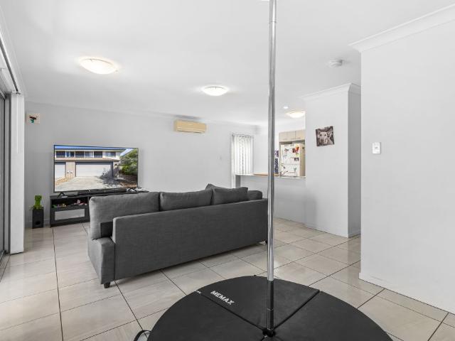 183 / 1 Bass Court, North Lakes