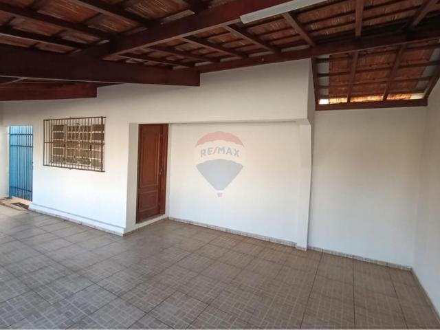 183 Área Útil Casa Alugar, 3 Dormitórios localizado em Vila Irmãos Andrade, Lins, São Paulo, 16400750 | Brasil