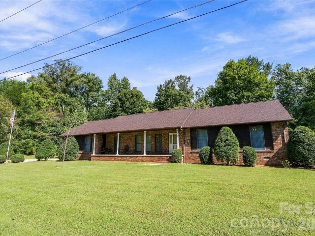 183 Mckinney Road W