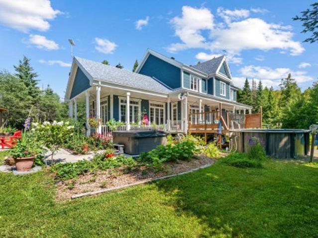 183 Mtée Gagnon, Sainte Marguerite Du Lac Masson, QC, J0T 1L0 house for sale | Listing ID 23709 | Royal LePage