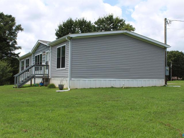 183 NE Turney Road