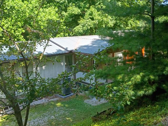 183 Shoemaker Ln Lane