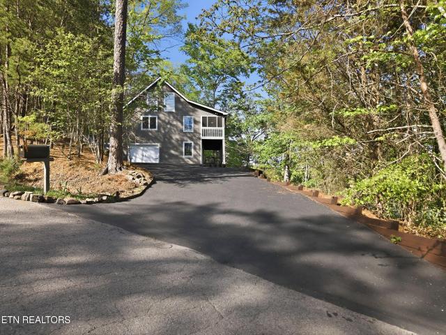 183 Ridgeview Circle