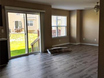 1844 Sterling Oaks Dr, St. Peters, MO 63376 | MLS #25057