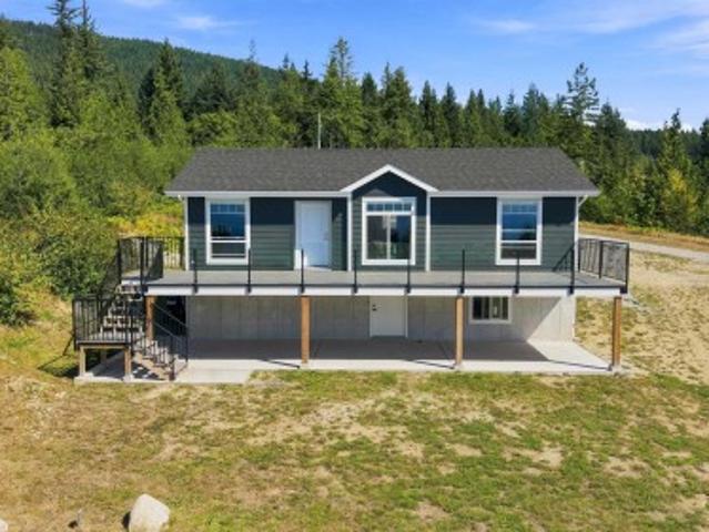 1846 Harman Road, Roberts Creek, BC, V0N 2W5 house for sale | Listing ID R3165 | Royal LePage