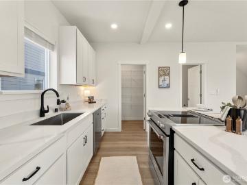 1846 th Avenue NE # B1