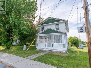 18491 Hughie Munro Street, North Glengarry, ON, K0C 1B0 house for sale | Listing ID X13419 | Royal LePage