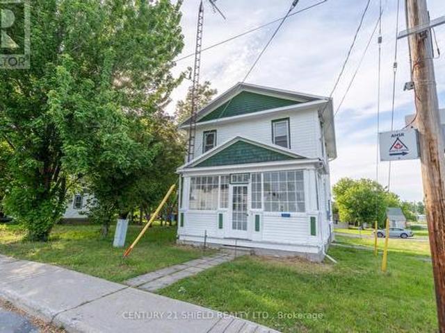 18491 Hughie Munro Street, North Glengarry, ON, K0C 1B0 house for sale | Listing ID X13419 | Royal LePage