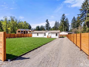 18495 SE Covington Sawyer Road