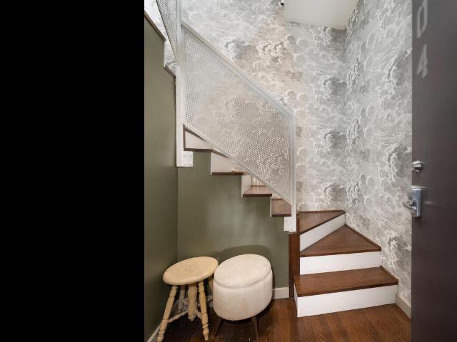 1849 N Hermitage Avenue # 304
