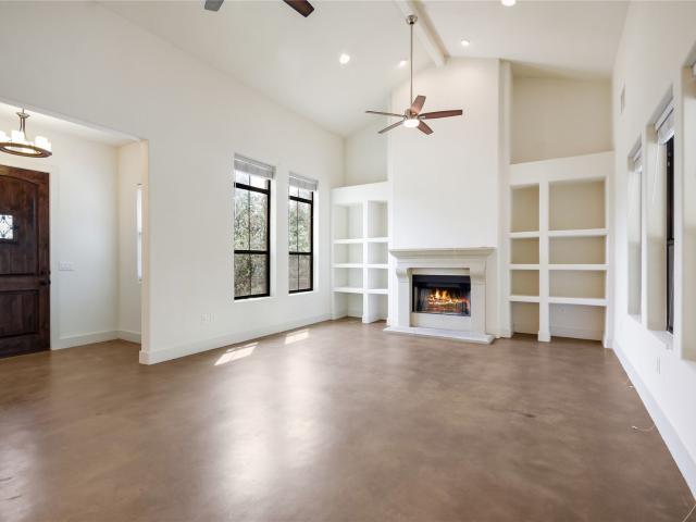 18400 Lakepoint Cove, Lago Vista, US, TX