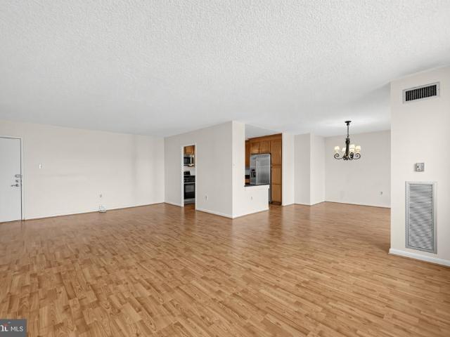 1840 Frontage E # 1401