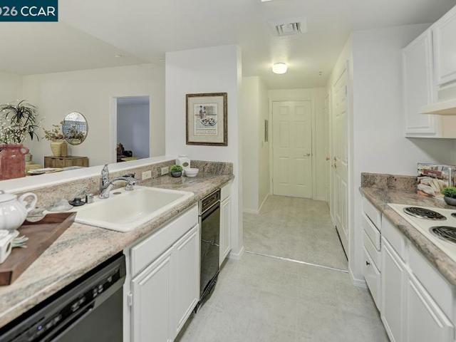 1840 Tice Creek Dr 2110