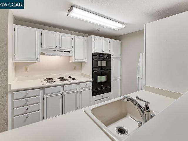1840 Tice Creek Dr 2117
