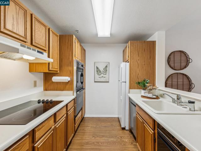 1840 Tice Creek Dr, Unit 2217, Walnut Creek, CA 94595 | MLS #41128