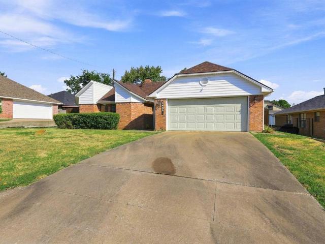1841 Glenway Drive