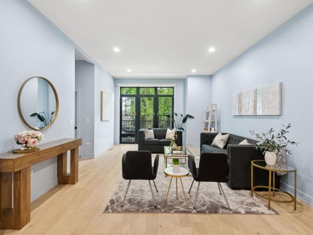 1842 N Whipple Street # 1