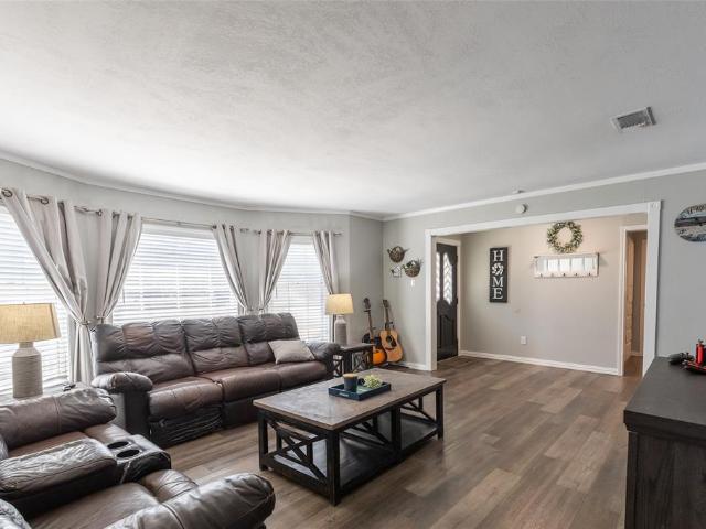 1842 Elmwood Drive