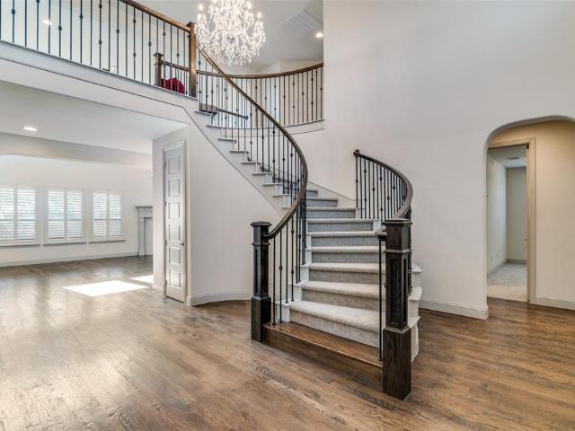 1842 S Legendary Reef Way