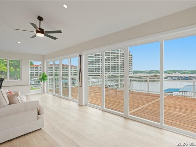 1843 Chimney Point