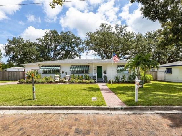 1843 Pasadena Dr, Dunedin, FL 34698