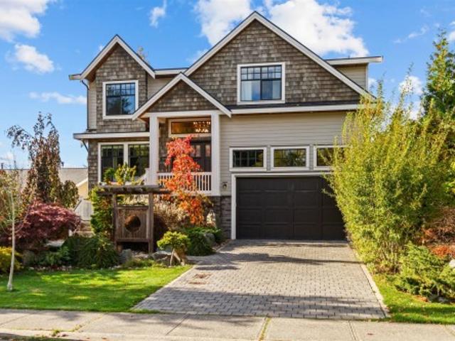 1843 Street, Surrey, BC, V4A 6V3 house for sale | Listing ID R3175 | Royal LePage