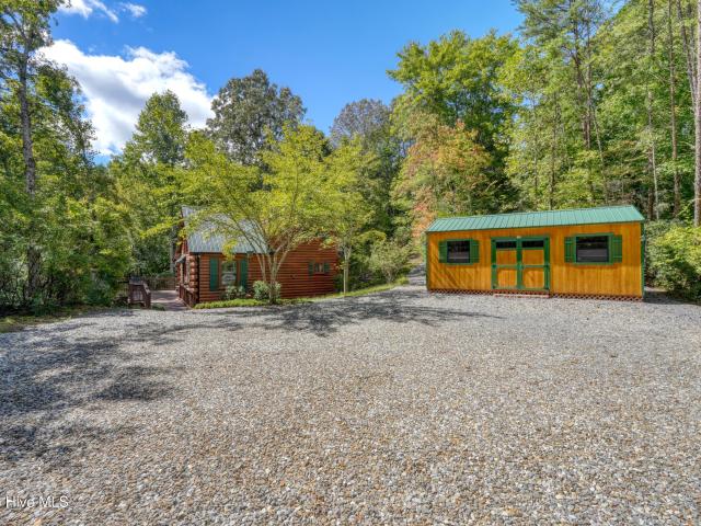 184 Beaver Ridge Road