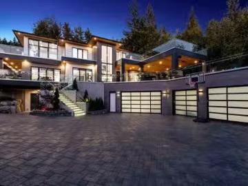 184 Kinsey Drive, Port Moody, BC, V3H 0G7 Luxury House for s.