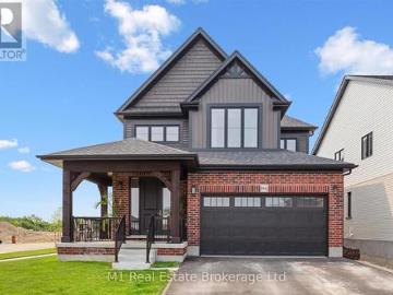 Wellington, Ontario - Office room, Fireplace
